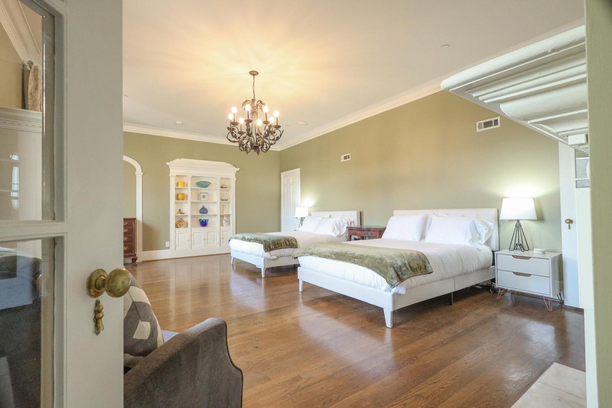 Wood Manor Guest House Tuscaloosa Extérieur photo