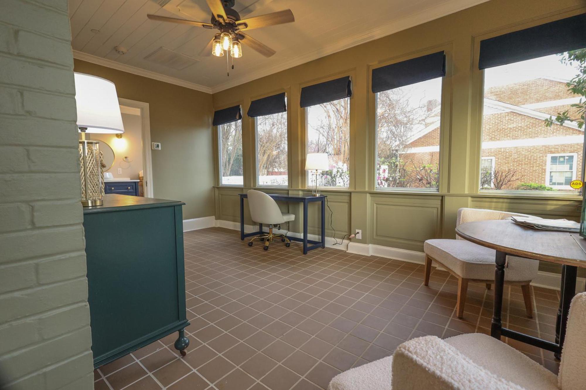 Wood Manor Guest House Tuscaloosa Extérieur photo