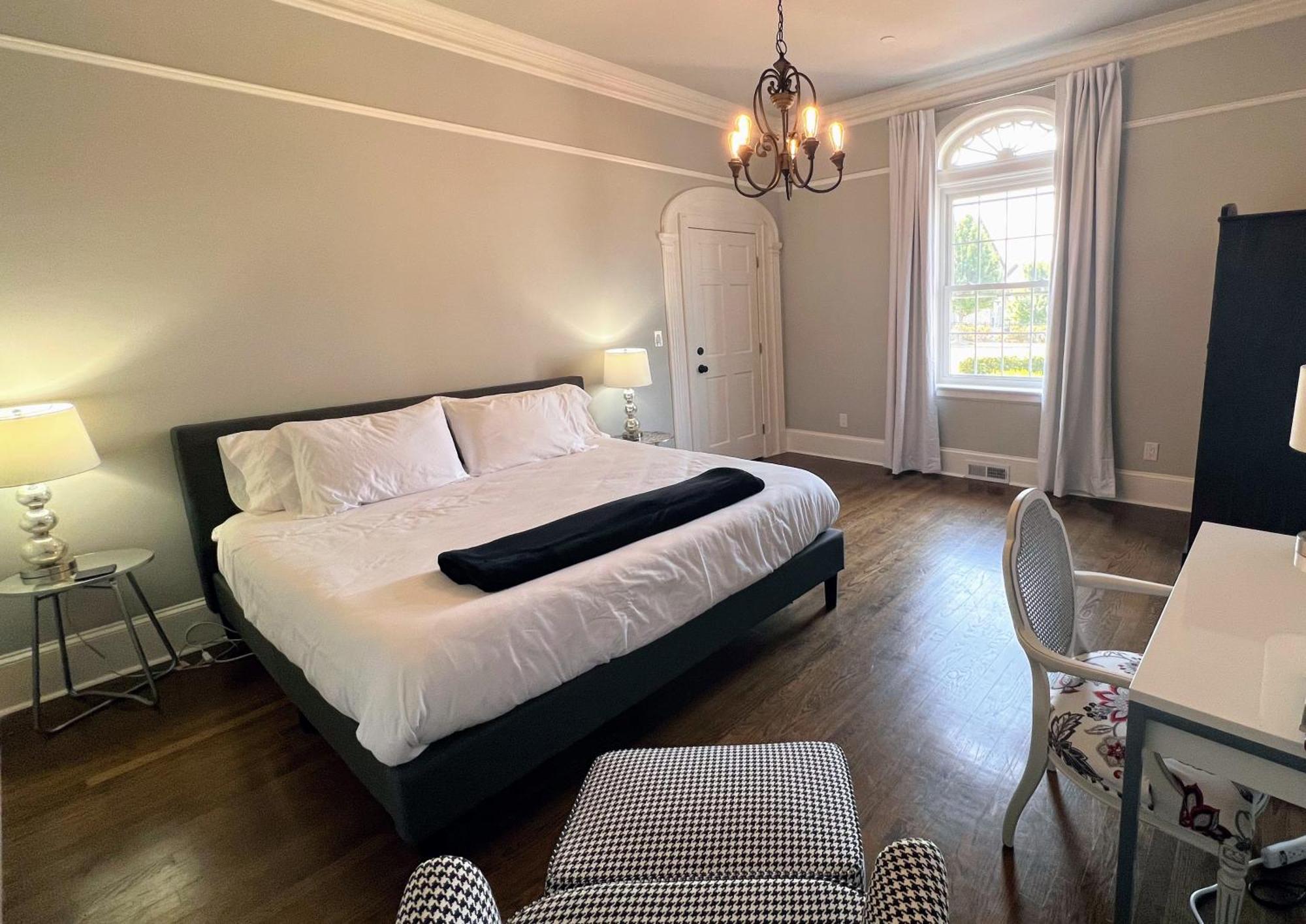 Wood Manor Guest House Tuscaloosa Extérieur photo
